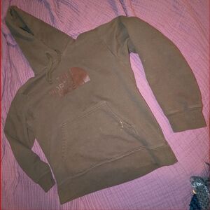 The North Face Hoodie - Medium